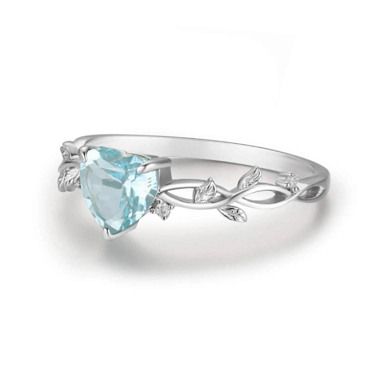925 Ayar Gümüş Rodyum Kaplama Aquamarine Taşlı Kalp Yüzük